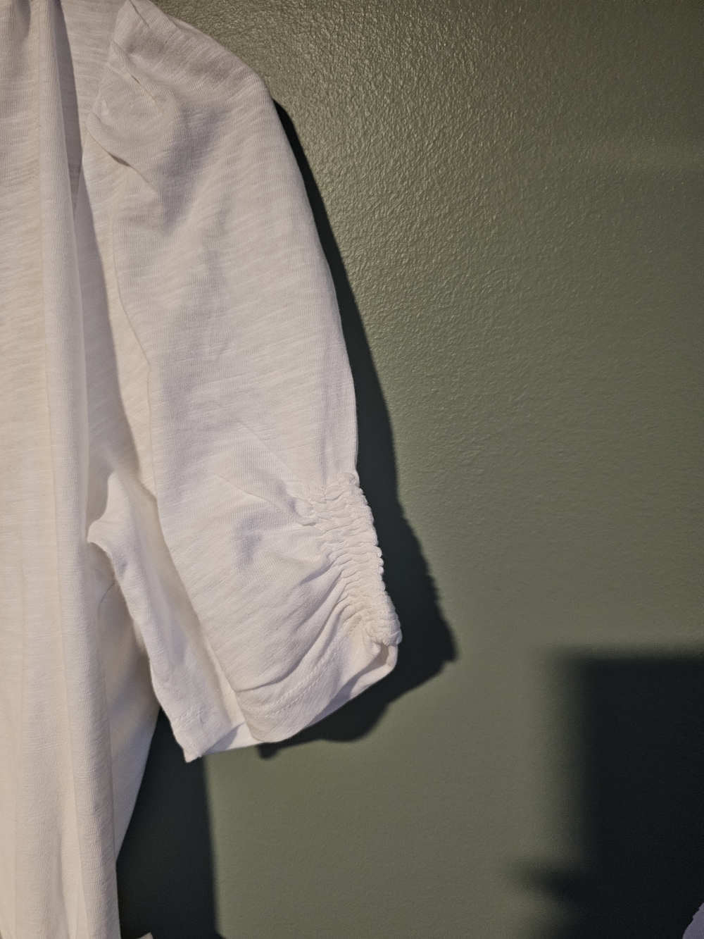 Maurices White Short Sleeve Tee with Crew Neck - Picture 4 of 5